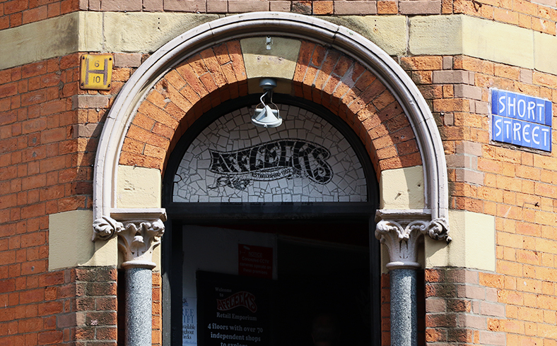 Afflecks Palace To Surprise Shoppers With £100 Vouchers To Celebrate Small Business Saturday