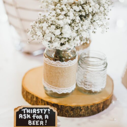 Improving Your Wedding Day Decor Without Spending A Fortune