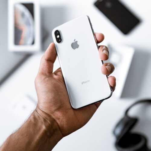 Why iPhones Have a High Resale Value and How You Can Take Advantage