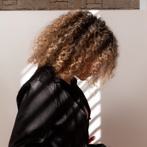 WigFever Hair: Choosing and Wearing a Wig Guide for Finding the Right Wig
